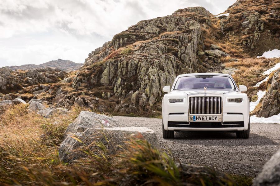  Rolls-Royce Phantom 2017 года  (WW) (фото 57 из 75)